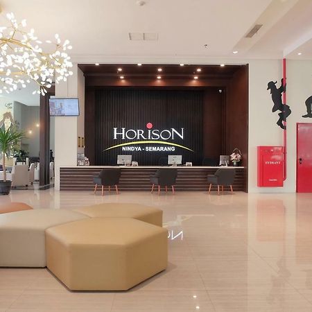 Horison Nindya Semarang Hotel Exterior photo